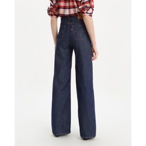 Levi’s Ribcage Wide Leg - Brand New with tag